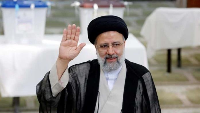 Ebrahim Raisí gana de forma aplastante las elecciones presidenciales de Irán
