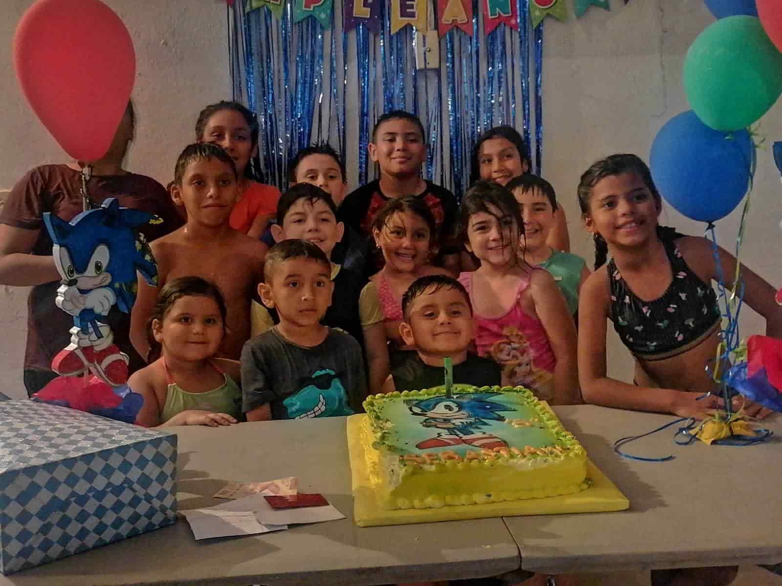 Divertido cumpleaños para Sebastián Juárez