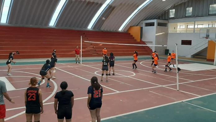 Vence la Burócratas a tres sets