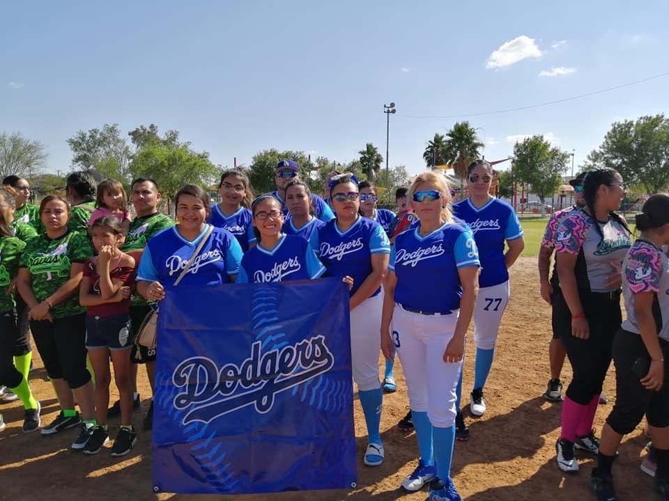 Se definen Playoffs  de softbol femenil 