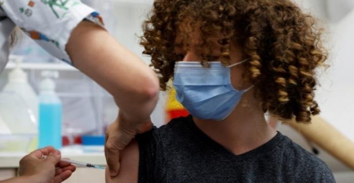 La vacuna de Pfizer demostró ser 100% eficaz en la prevención del COVID-19 en adolescentes