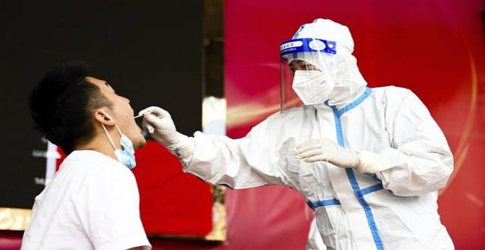 Wuhan hará pruebas Covid-19 a toda la población por repunte de la pandemia