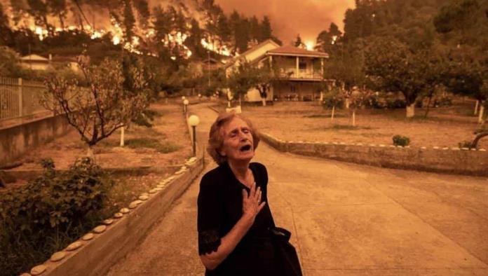 Siete días ardiendo; Grecia vive poderosos incendios