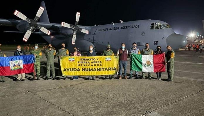 Llega primer avión mexicano con ayuda humanitaria a Haití