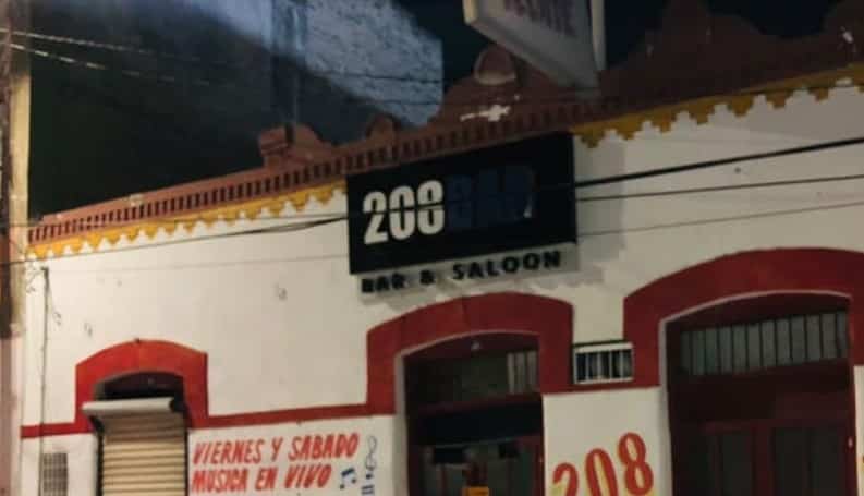 Clausuran  Bar 208