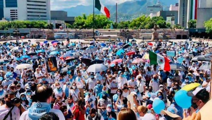 Protesta en Nuevo León grupos provida; Expresan rechazan a la despenalización del aborto