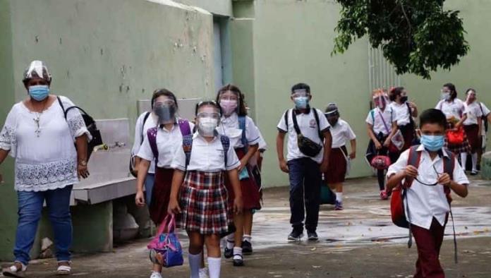 Chihuahua: 25 escuelas cierran por contagios de Covid
