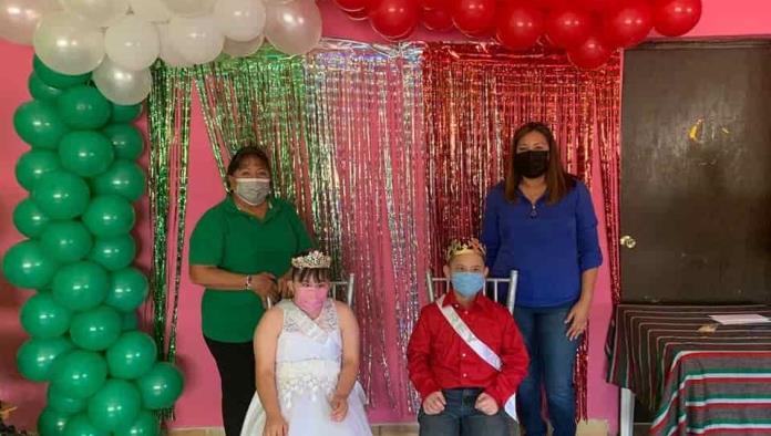 En Villa Unión  coronan a reyes   de discapacidad