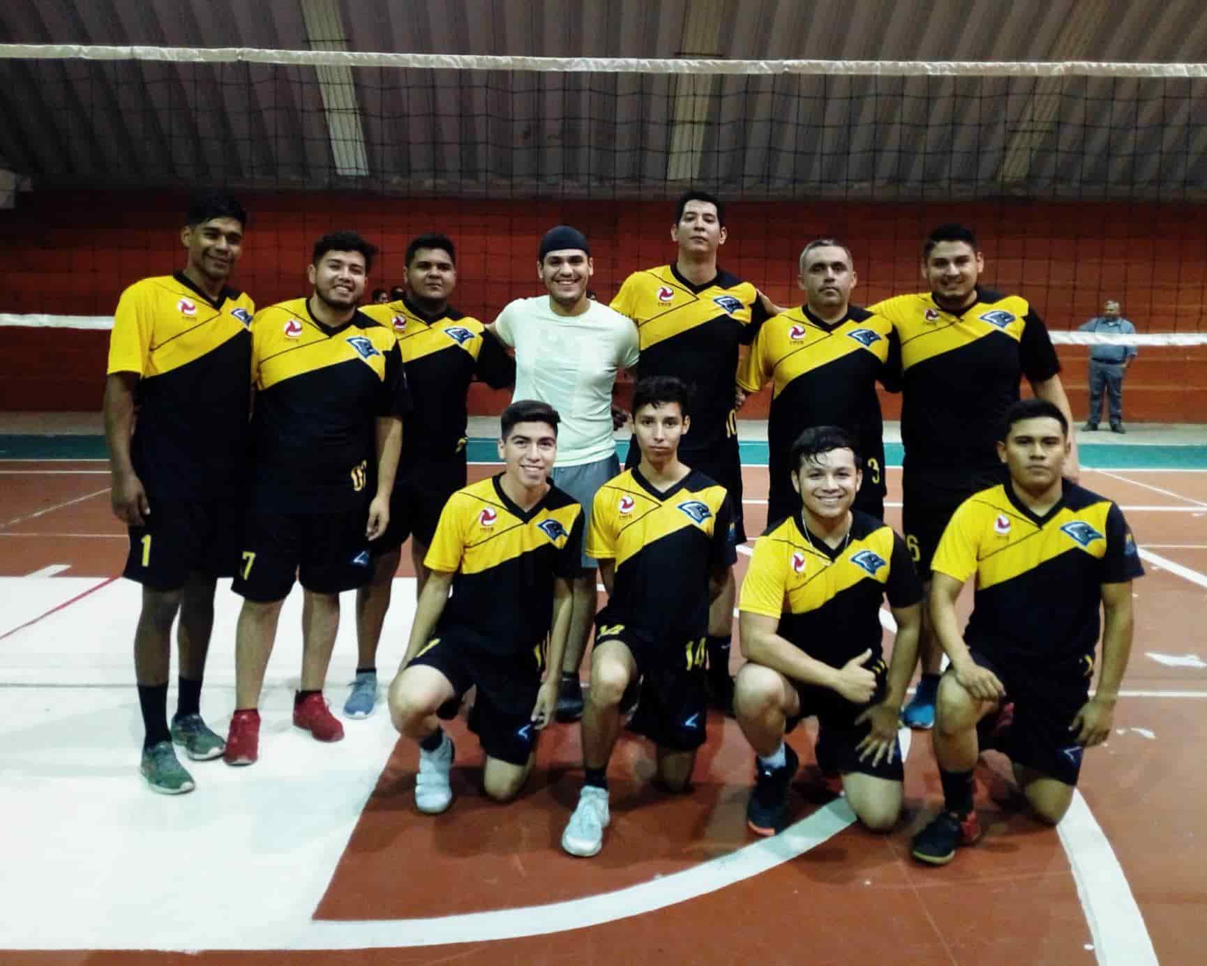 Guerreros de Sabinas  se imponen a Lobos UAC en  una gran contienda de voleibol varonil