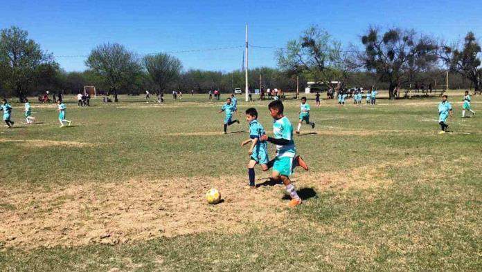 Poder guerrero en la liga infantil de futbol  Santos se impone  con goleada