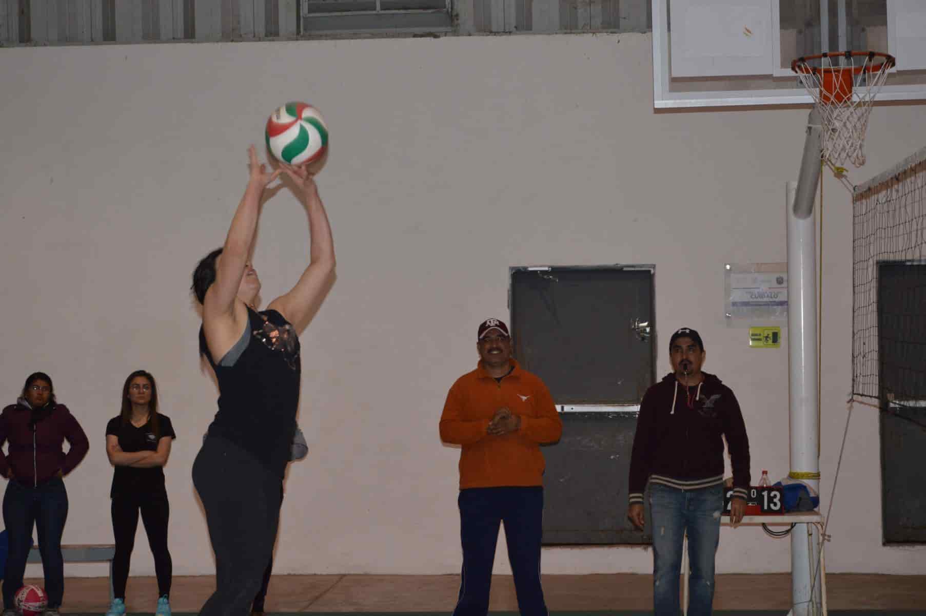 Galería Deportiva  liga de voleibol municipal