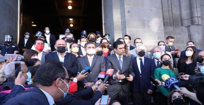Va por México impugnó ante la SCJN la ley de revocación de mandato