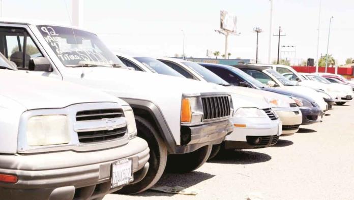 Circulan 150 mil autos chuecos en Coahuila