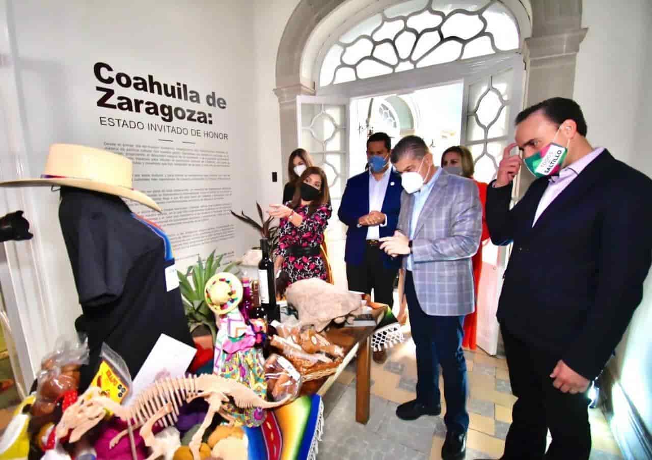 Exhiben artesanías de Coahuila