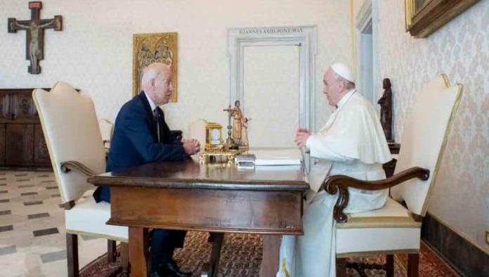 Joe Biden se reúne con el Papa Francisco en Roma