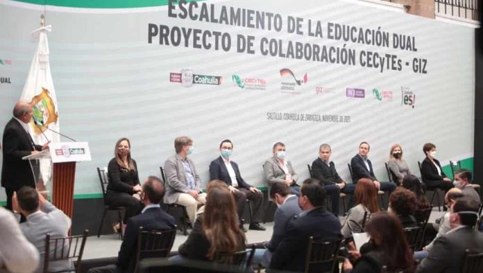 Coahuila emblemático para la Educación Dual