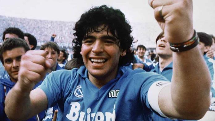 Maradona fue enterrado sin corazón afirma médico