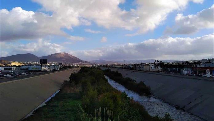 México y Estados Unidos buscan solucionar contaminación del Río Tijuana