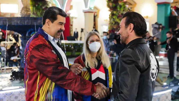 Pablo Montero llevó serenata al dictador Nicolás Maduro