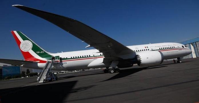 Avión presidencial realiza vuelo; se dio la vuelta antes de llegar al océano Pacífico