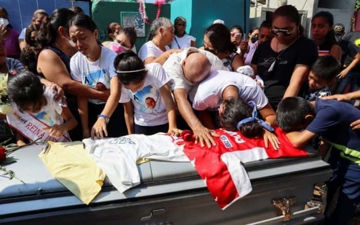 En Guatemala comienzan los funerales de migrantes muertos en accidente
