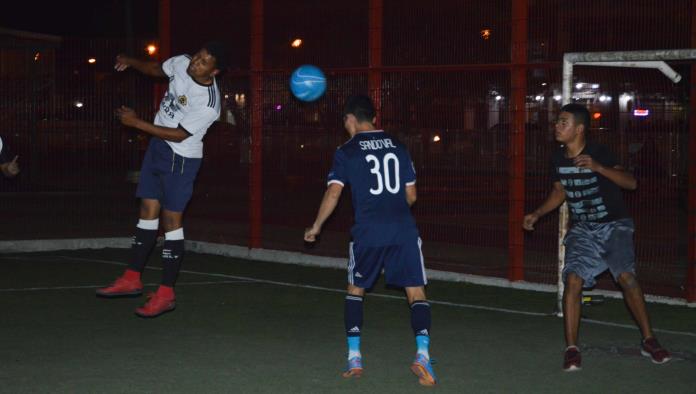 Liga de futsal 7 golea la González  3-0 a Chuko
