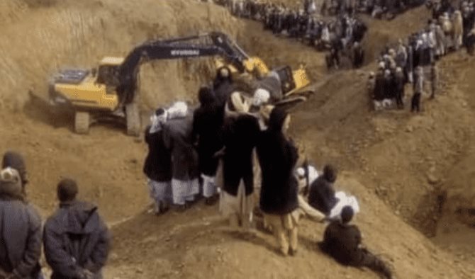 Al menos 38 muertos deja el derrumbe de una mina de oro en Sudán