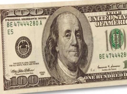 Alertan a comercios, de Eagle Pass por billetes falsos de 100 dólares
