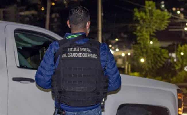 Hombre sin corazón apuñala a su ex frente a sus pequeños hijos