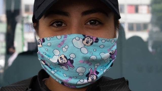 Cubrebocas de tela no son eficientes contra Ómicron: expertos