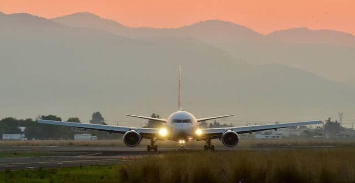 Han sido cancelados más de 4 mil 500 vuelos a nivel mundial