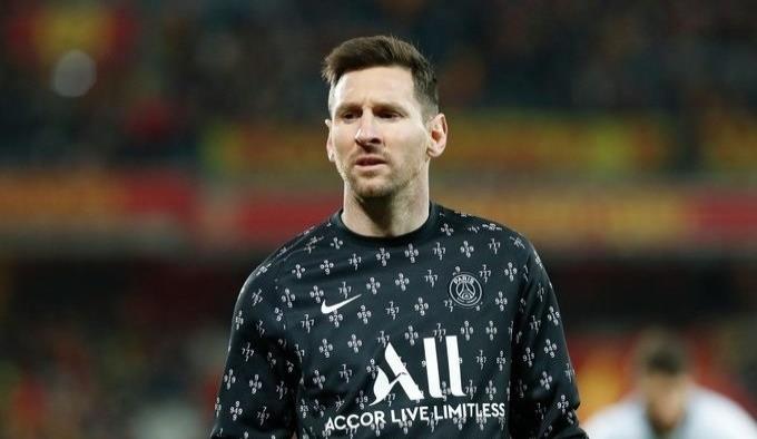Messi supera el COVID-19 y ya reporta con el PSG