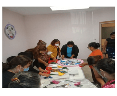 En el Centro de Justicia del Empoderamiento de las Mujeres en Matamoros, las mujeres elaboraron rosca de reyes, como parte de sus actividades económicas.