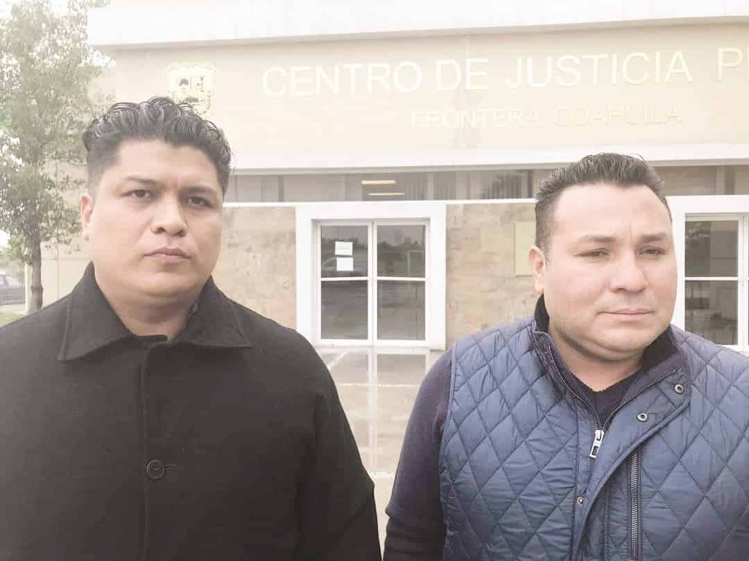 Fueron colegas y e hicieron buena mancuerna. Legalmente se determinó que la esposa era la tutora.