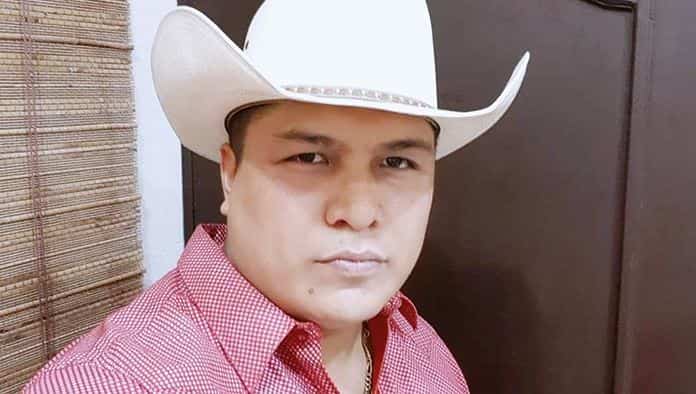 Polémica con la viuda del abogado del pueblo.