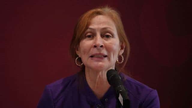 Tatiana Clouthier anuncia que  tiene Covid-19