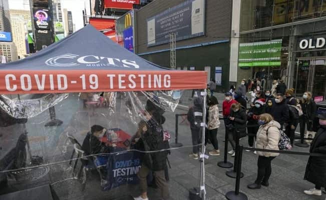 Colapso por Ómicron: Nueva York tiene más de 90 mil contagios en 24 horas