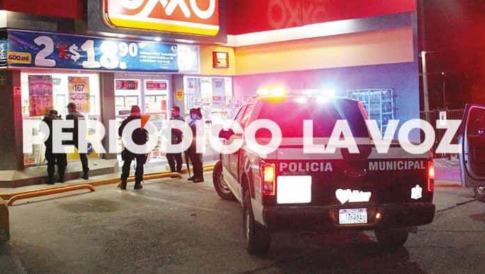 Los asaltantes escaparon de la Policía.
