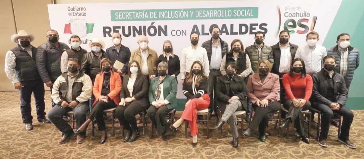 Se suman alcaldes a propuesta social