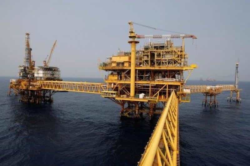 Reportan robo de instrumentos en plataforma petrolera
