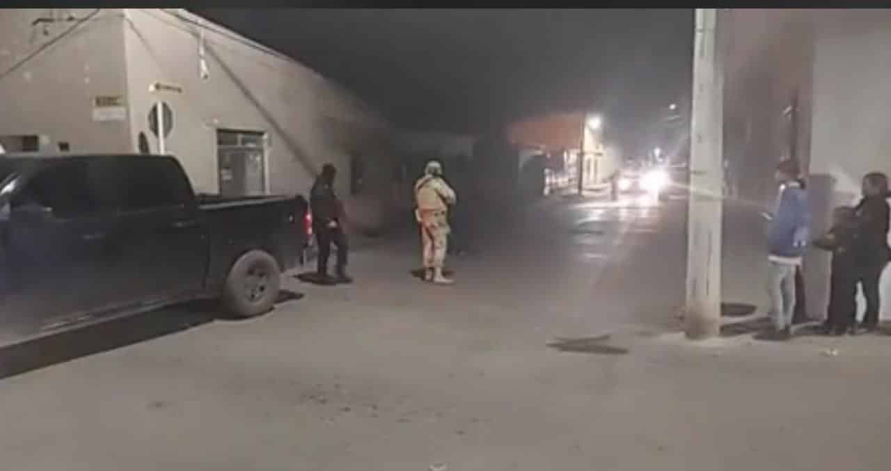 Decomisan narcóticos en cateo, Hay un detenido