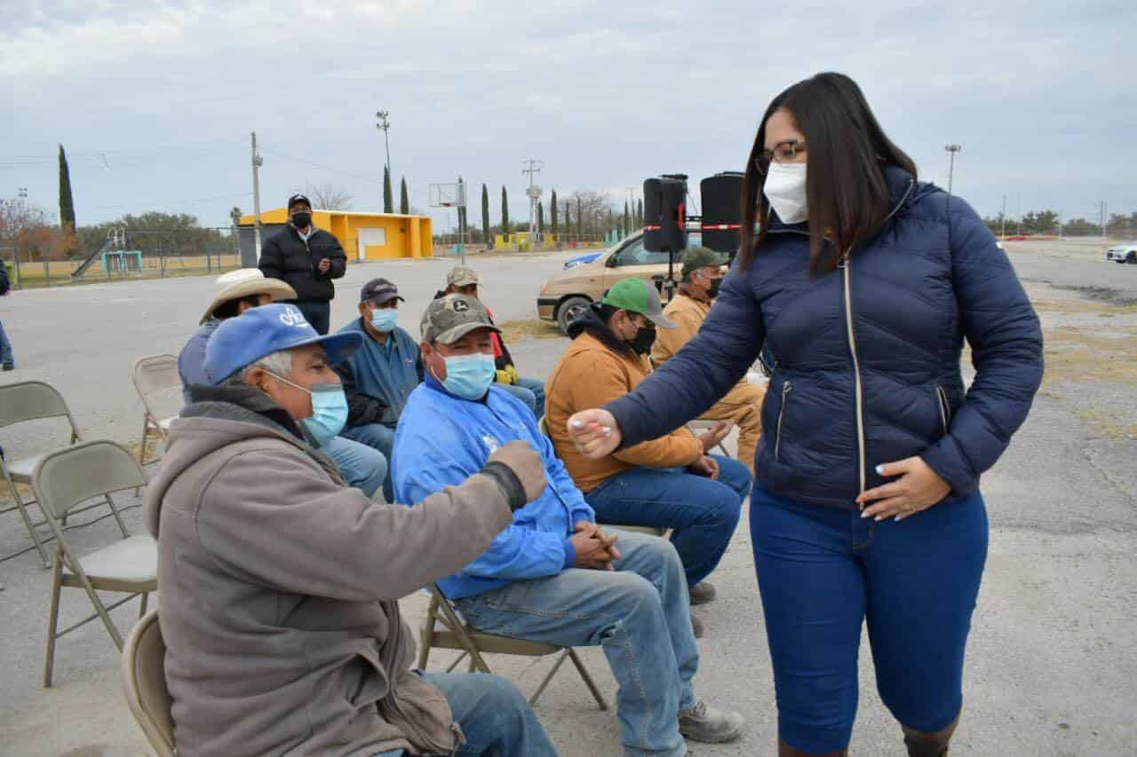 PONE EN MARCHA PILAR VALENZUELA PROGRAMA GANADO FUERTE