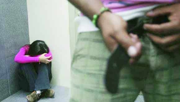 Tres niñas de entre 11 y 13 años de edad fueron abusadas sexualmente por un hombre, daba dinero a cambio de realizarles estos actos impropios.
