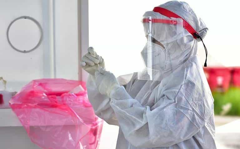 12 fallecimentos y mil 353 nuevos casos positivos al COVID-19 registra Coahuila este jueves.