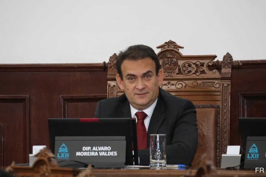 El Diputado Álvaro Moreira Valdés.