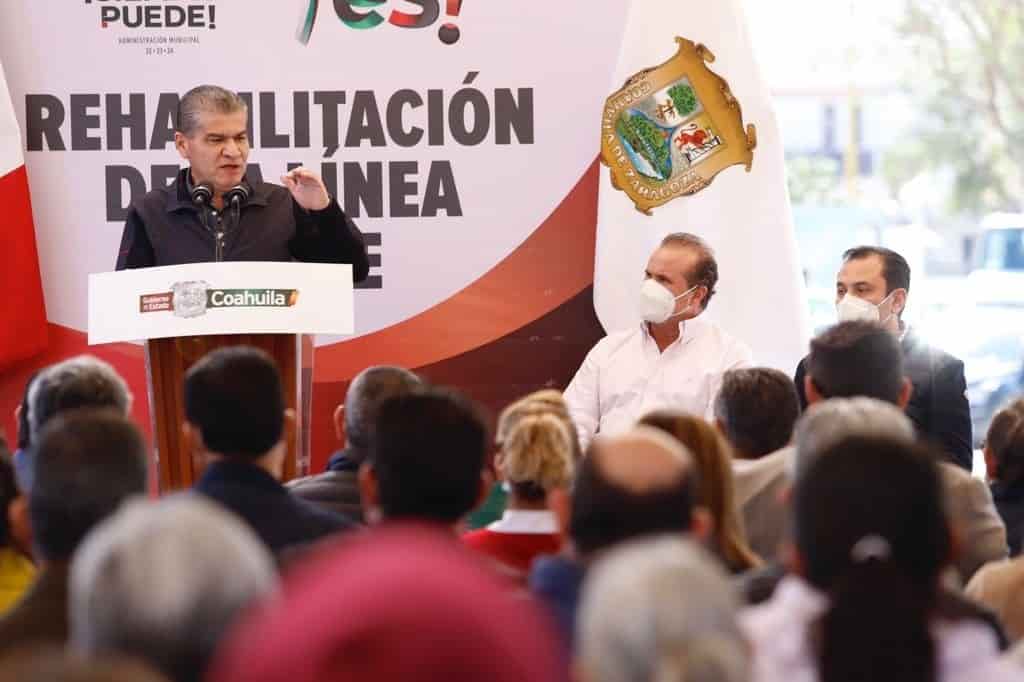 El Gobernador Miguel Ángel Riquelme Solís arrancó la rehabilitación de la Línea Verde en Torreón.