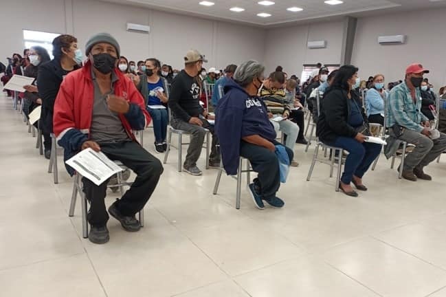 Concluye aplicación de refuerzo covid-19 en Nava
