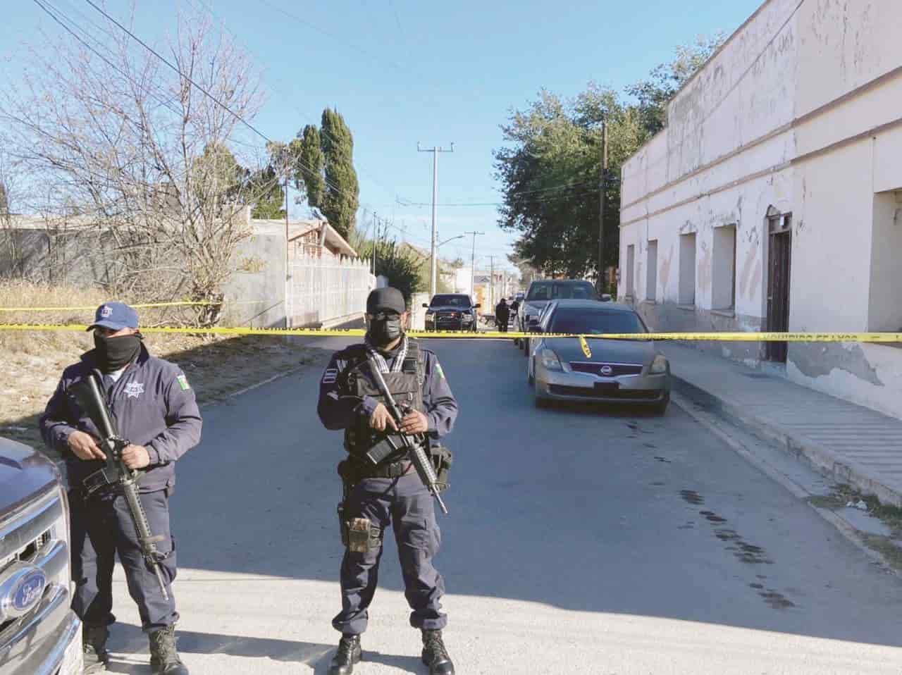 Se dispara en la sien