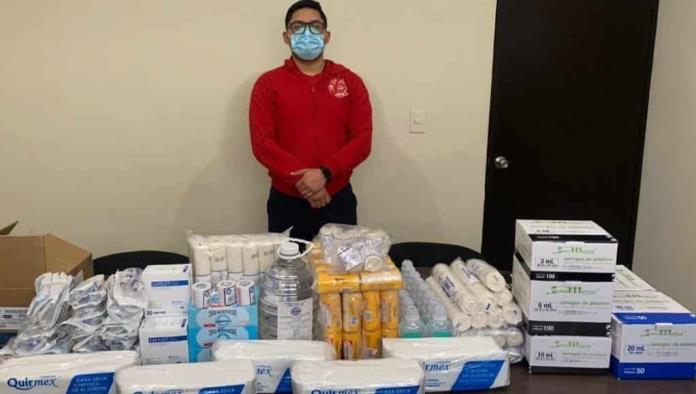 Entregan insumos a Bomberos de Nava por parte de Pily Valenzuela