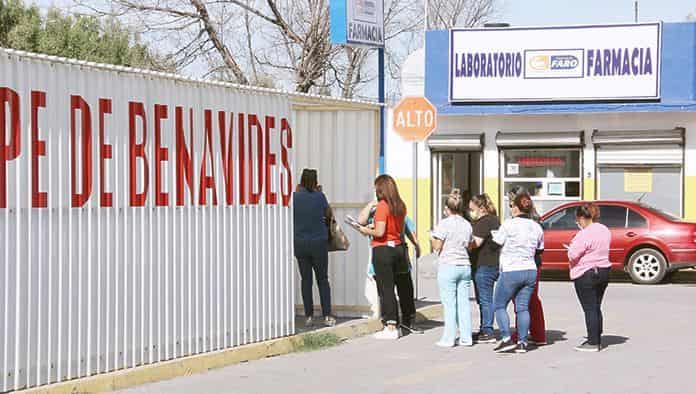 Los médicos y enfermeras deberán cumplir su aislamiento antes de regresar.